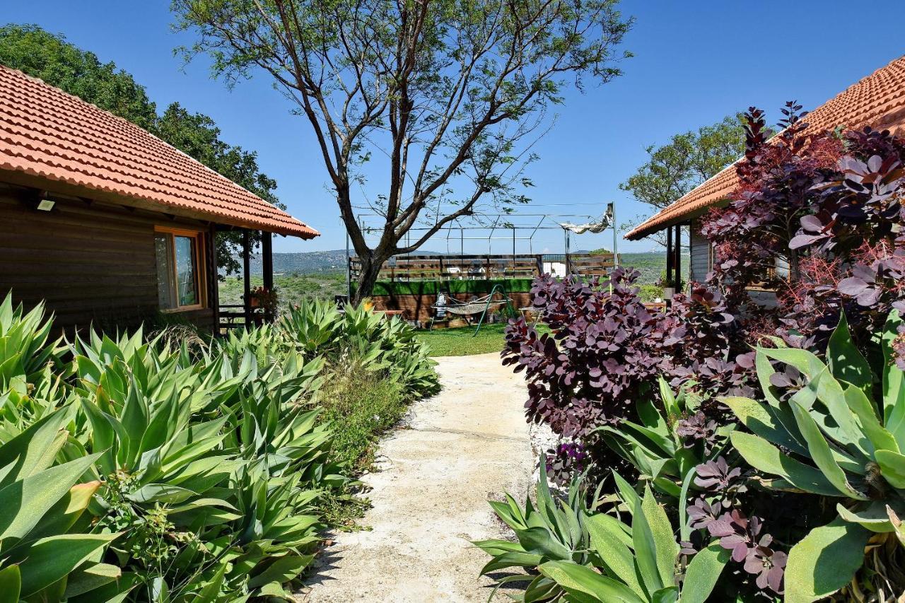 Villa Biktot Nofim à Manot Extérieur photo